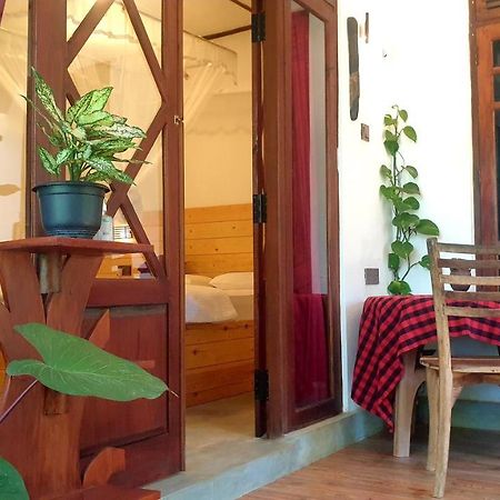 Wingate Homestay Ела Екстериор снимка