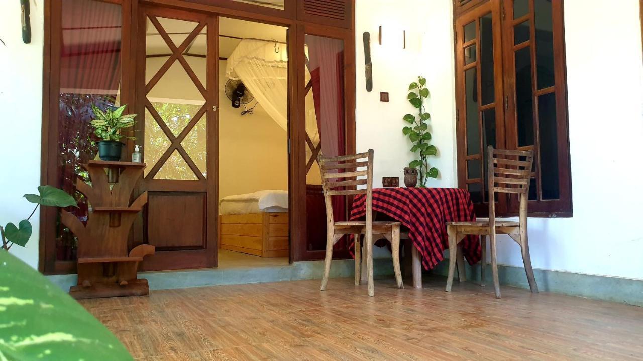 Wingate Homestay Ела Екстериор снимка